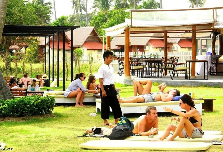 Hostal Infinity Beach Club