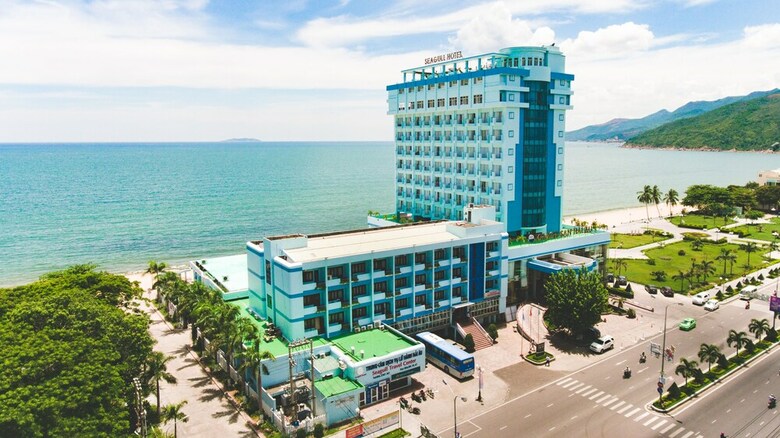 Seagull Hotel