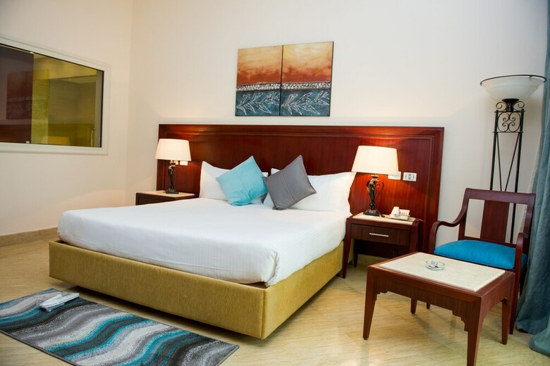 Hotel Swiss Inn Pyramids Golf Resort