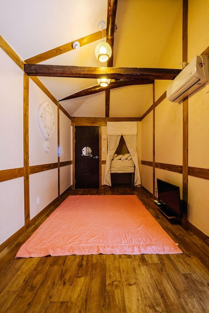 Hotel Hohomom Guesthouse