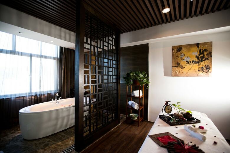 The Brigh Center Hotel Weihai