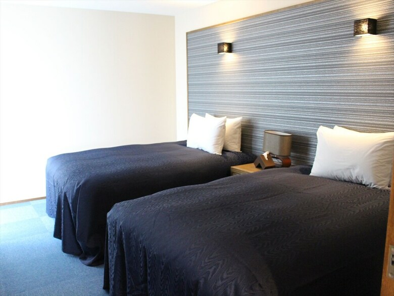 Condominium T-room