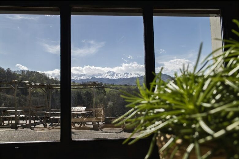 Hotel Rural Monta�as de Covadonga