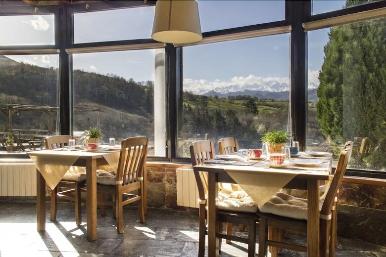 Hotel Rural Monta�as de Covadonga