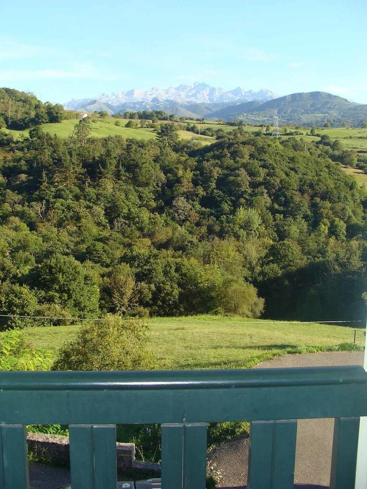 Hotel Rural Monta�as de Covadonga
