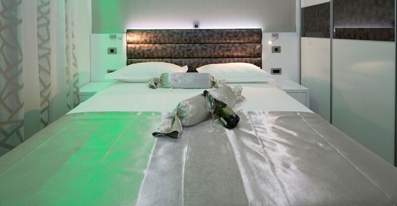 Apartamentos The Seasons Residence