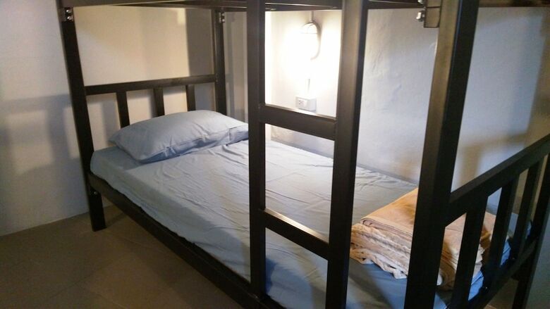 Hostal Bann Hostel
