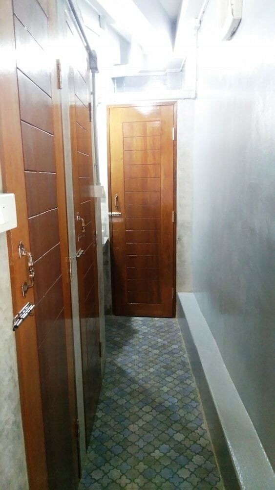 Hostal Bann Hostel