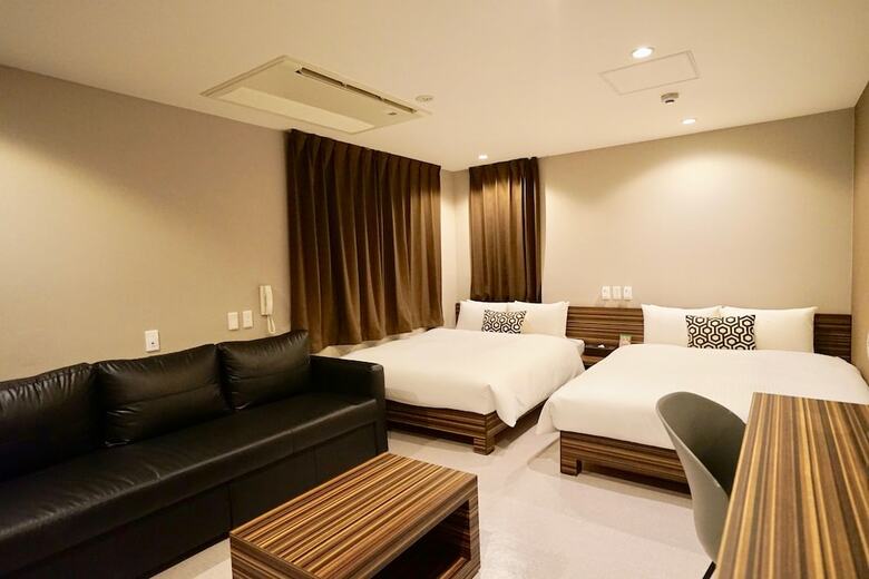 Hotel 88 Shinsaibashi