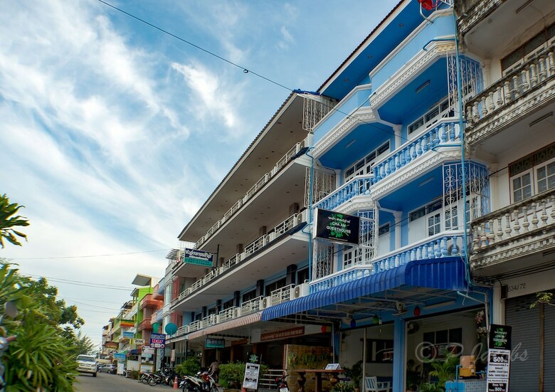 Hotel Chaam Guesthouse