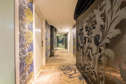 Lvgu Hotel
