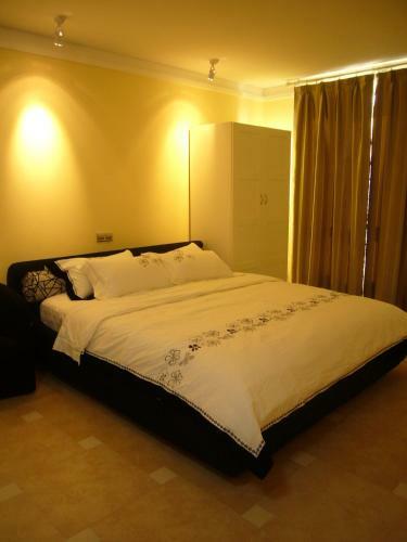 Dongsheng Apartment