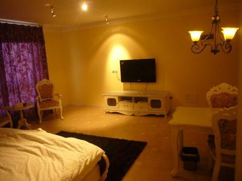 Dongsheng Apartment