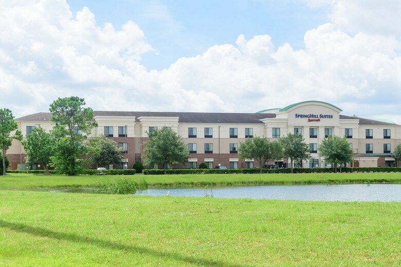 Hotel Springhill Suites By Marriott Houston Pearland