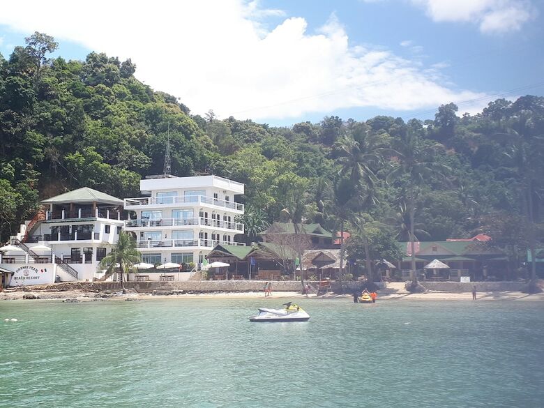 Hotel Orange Pearl Beach Resort