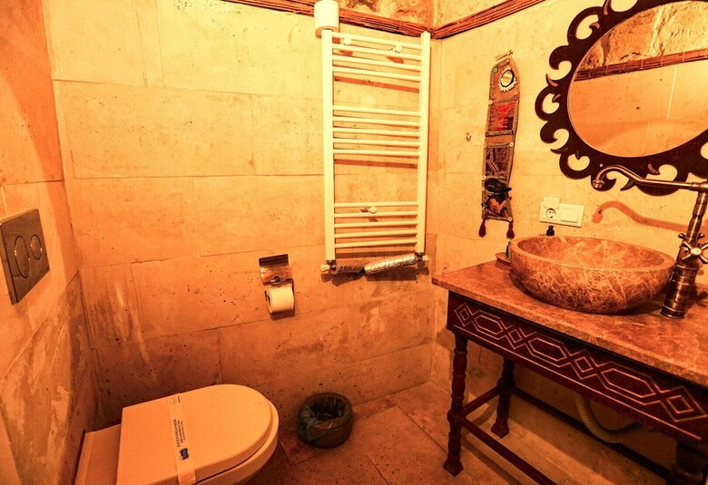 Hotel Nar Cave House