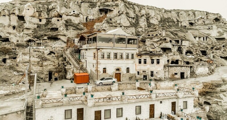 Hotel Nar Cave House