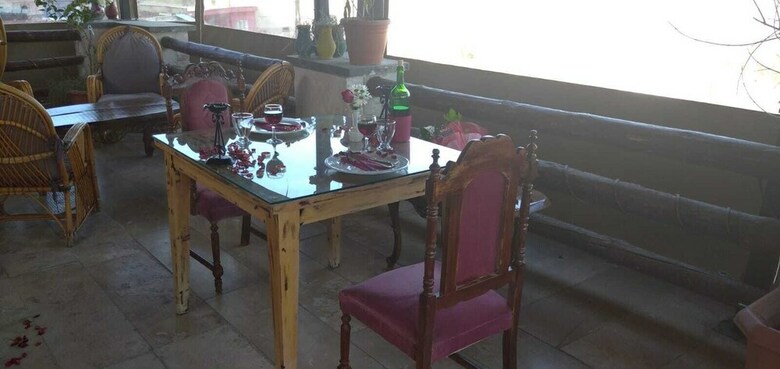 Hotel Nar Cave House