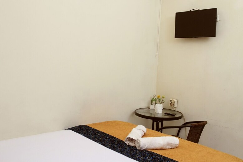 Hotel Bantal Guling Alun-alun Bandung