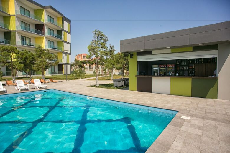 Aparthotel Homebridge Hotel Apartments