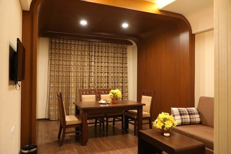Hotel The Thangam Grand