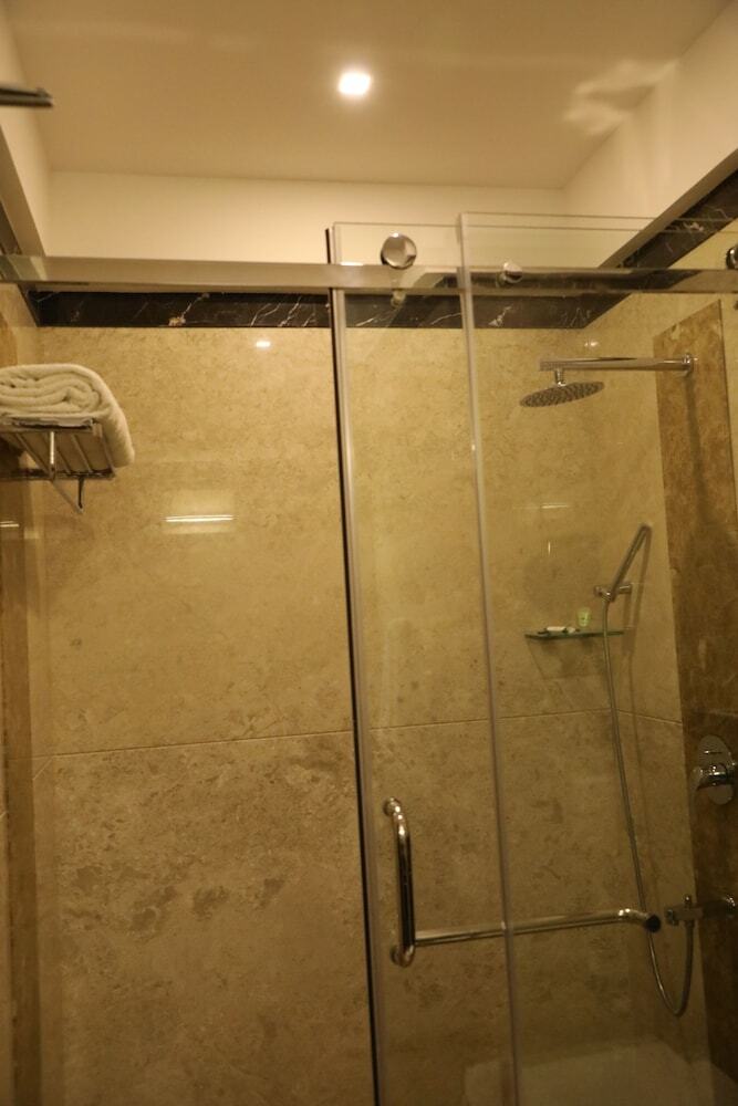 Hotel The Thangam Grand