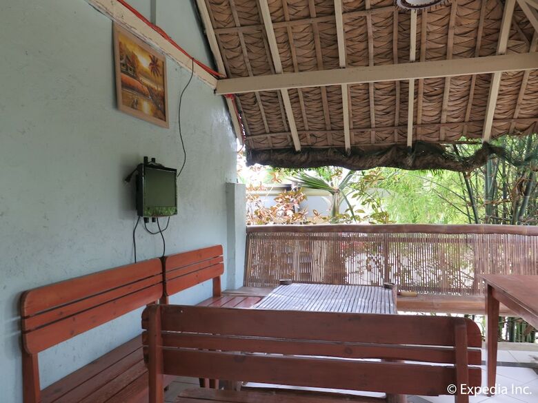Hostal The Zillion Builders Pavilion
