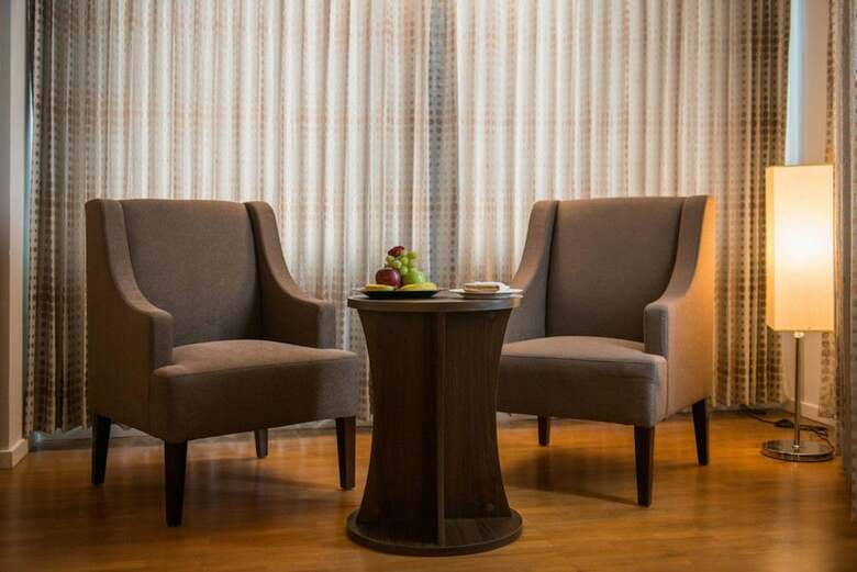 Wyne Hotel
