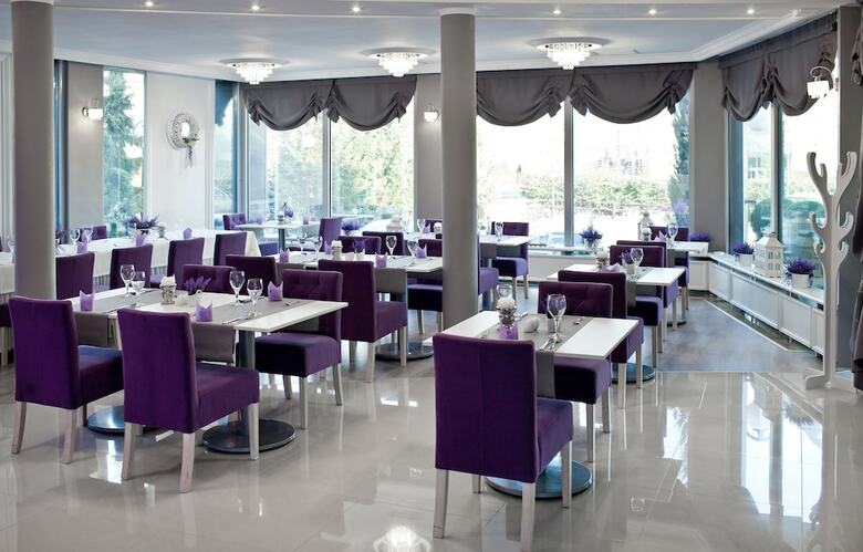 Lavender Hotel Pozna?
