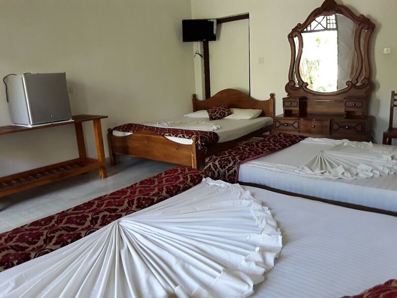 Ella Grand Peak Hotel