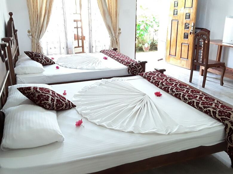 Ella Grand Peak Hotel