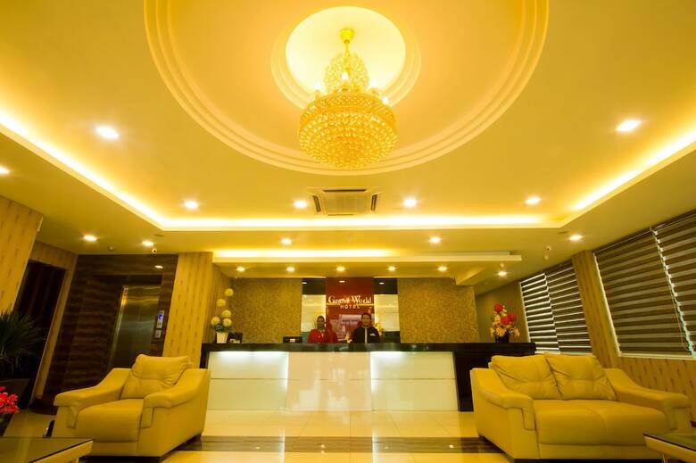 Grand World Hotel