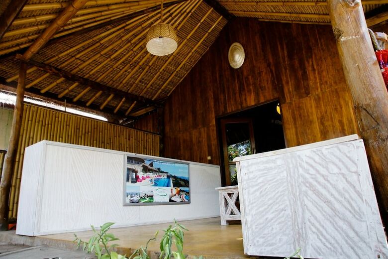 Hotel Beach Camp