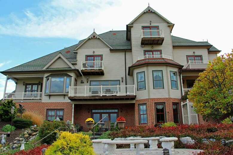 The Hurst House Bed And Breakfast