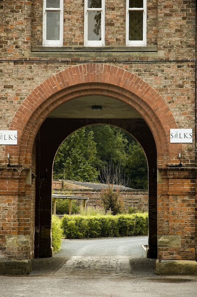 Classic Lodges - Solberge Hall Hotel