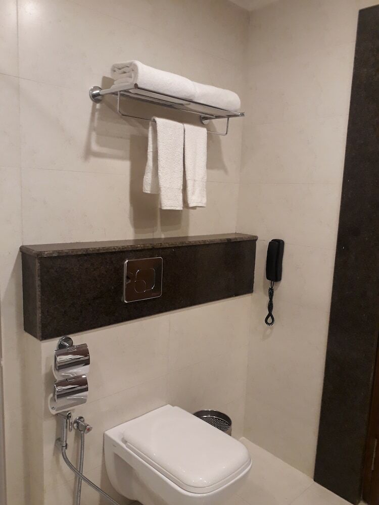 Hotel Regenta Central Jaipur
