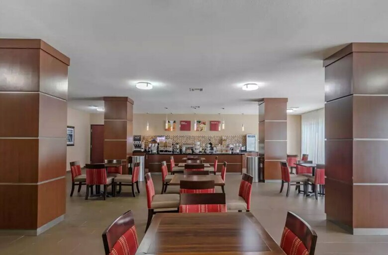 Hotel Comfort Suites Ennis