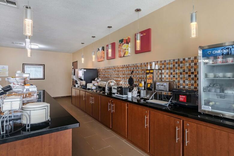 Hotel Comfort Suites Ennis