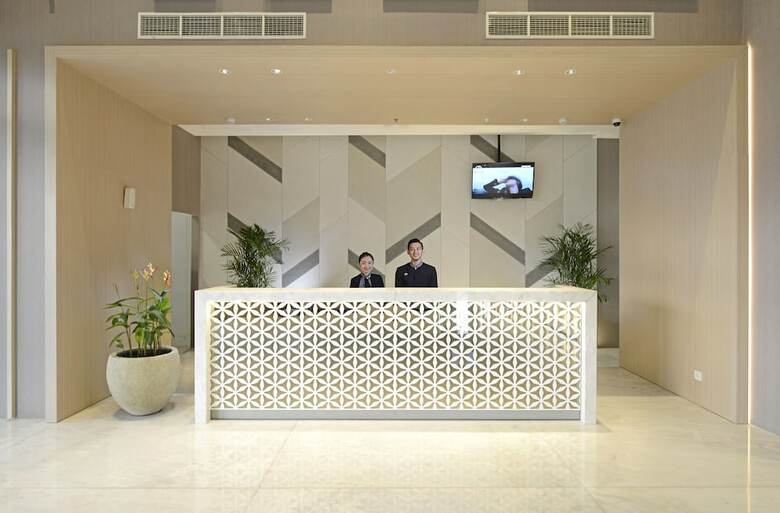 Hotel Midtown Residence Surabaya