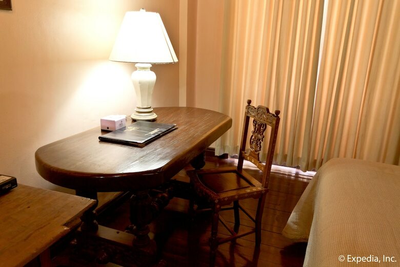 Hotel Crown Regency Residences - Cebu