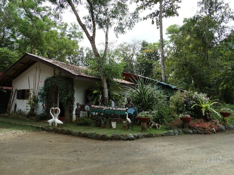 Tent And Breakfast At Irawan Park