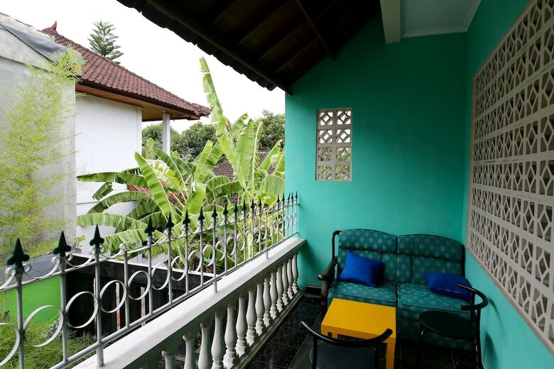 Hostal Morotai Camp Hostel -adult Only