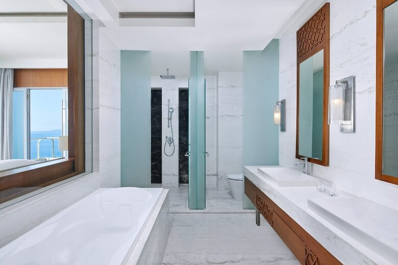 Hotel Four Points By Sheraton Manado