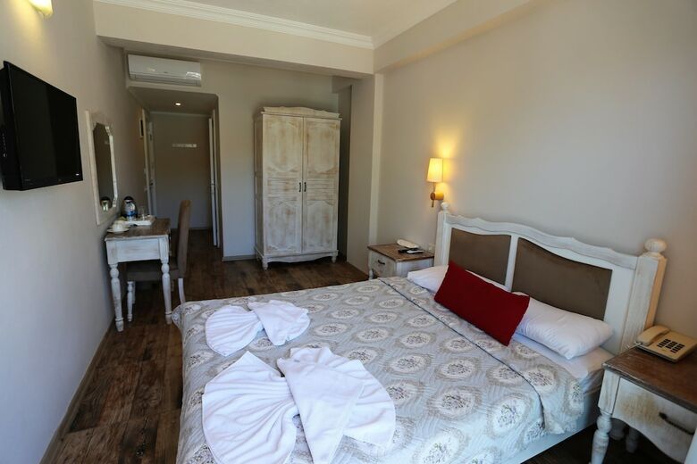 Cennet Life Hotel