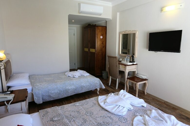 Cennet Life Hotel