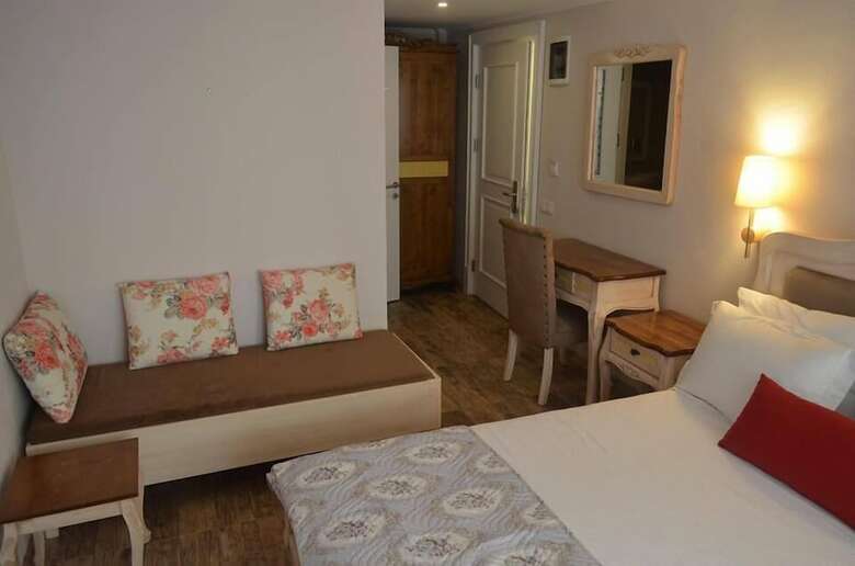 Cennet Life Hotel