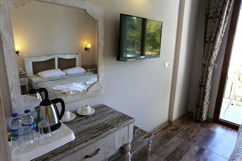 Cennet Life Hotel