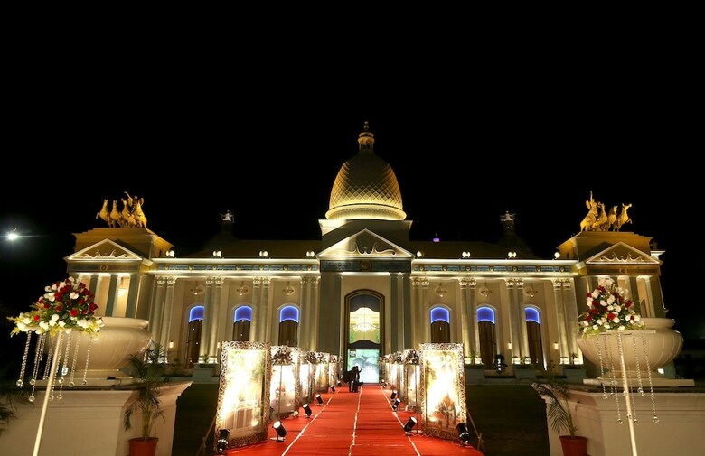 Hotel Sheraton Grand Palace Indore