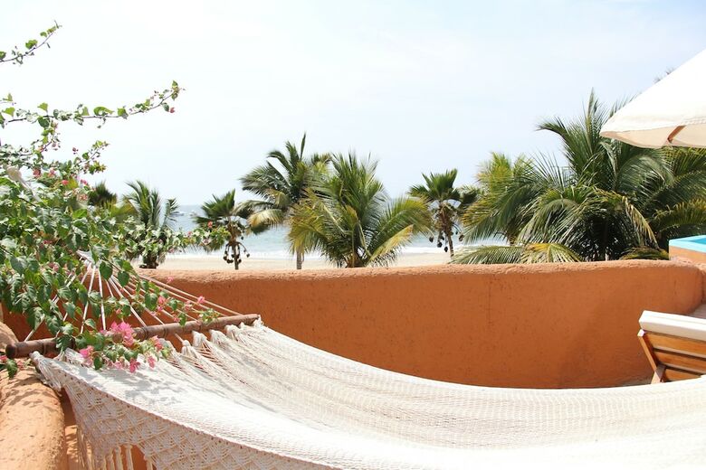 Hotel Punta Sal Suites & Bungalows Resort