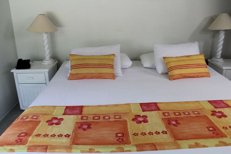 Hotel Punta Sal Suites & Bungalows Resort